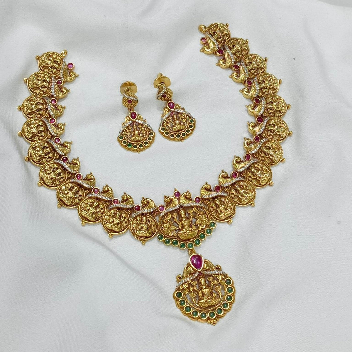 Nagasi Work with Kempu Stones Necklace