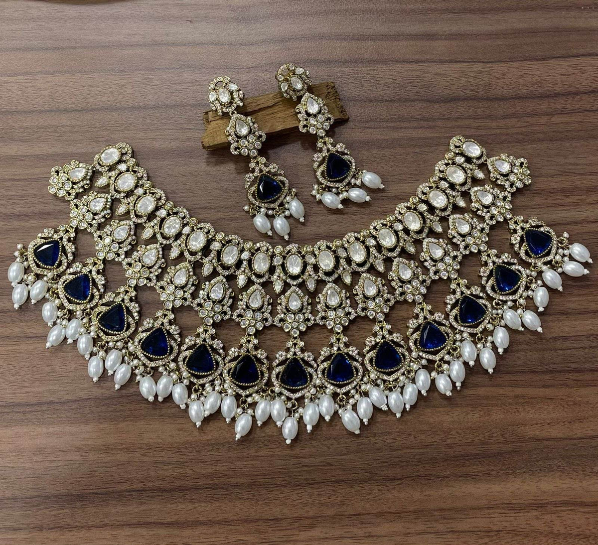 Victorian Polish AD & Moissanite Stones Bridal Neck Set