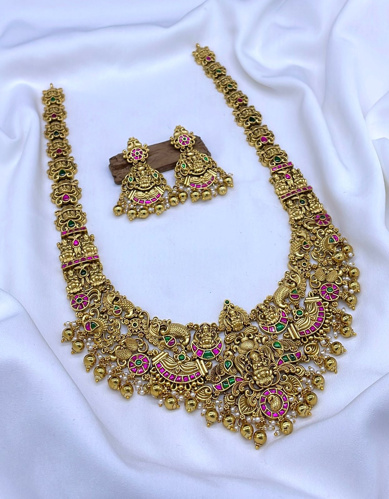 Nakshi work with Kundan Stones Bridal Haram