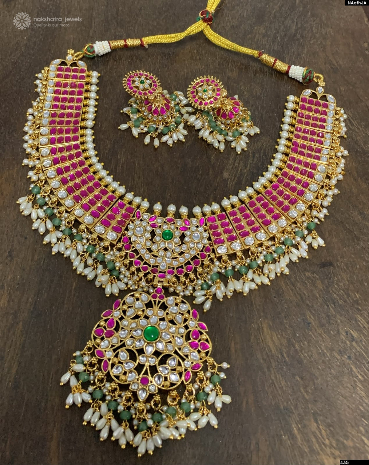 Kundan Stones Bridal Necklace with Guttapusal