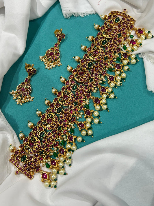 Nakshi Work with Kempu Stones Bridal Choker