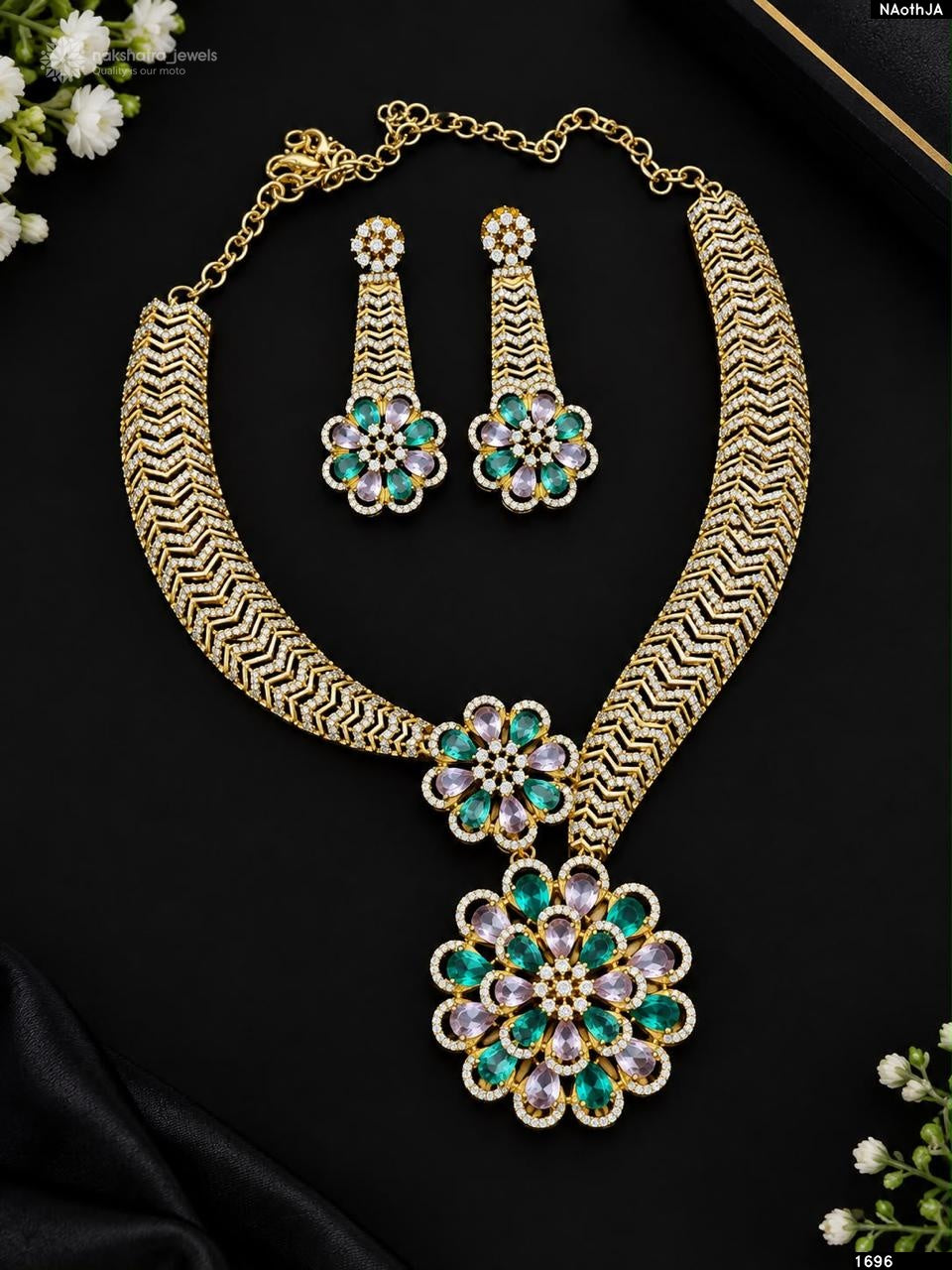 Victorian Polish AD Stones Necklace