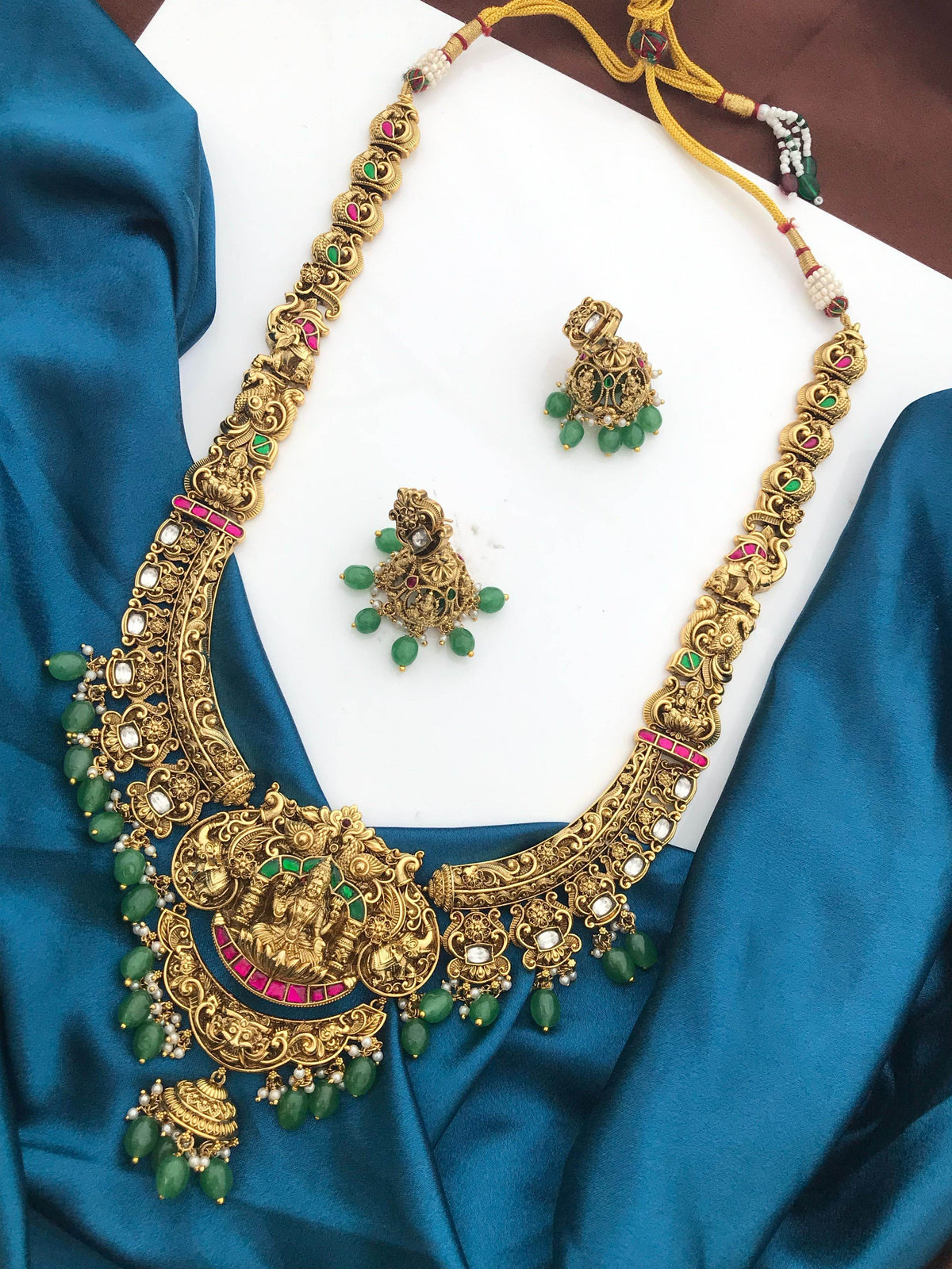 Nakshi Work with Jaadu Kundan Stones Bridal Haram
