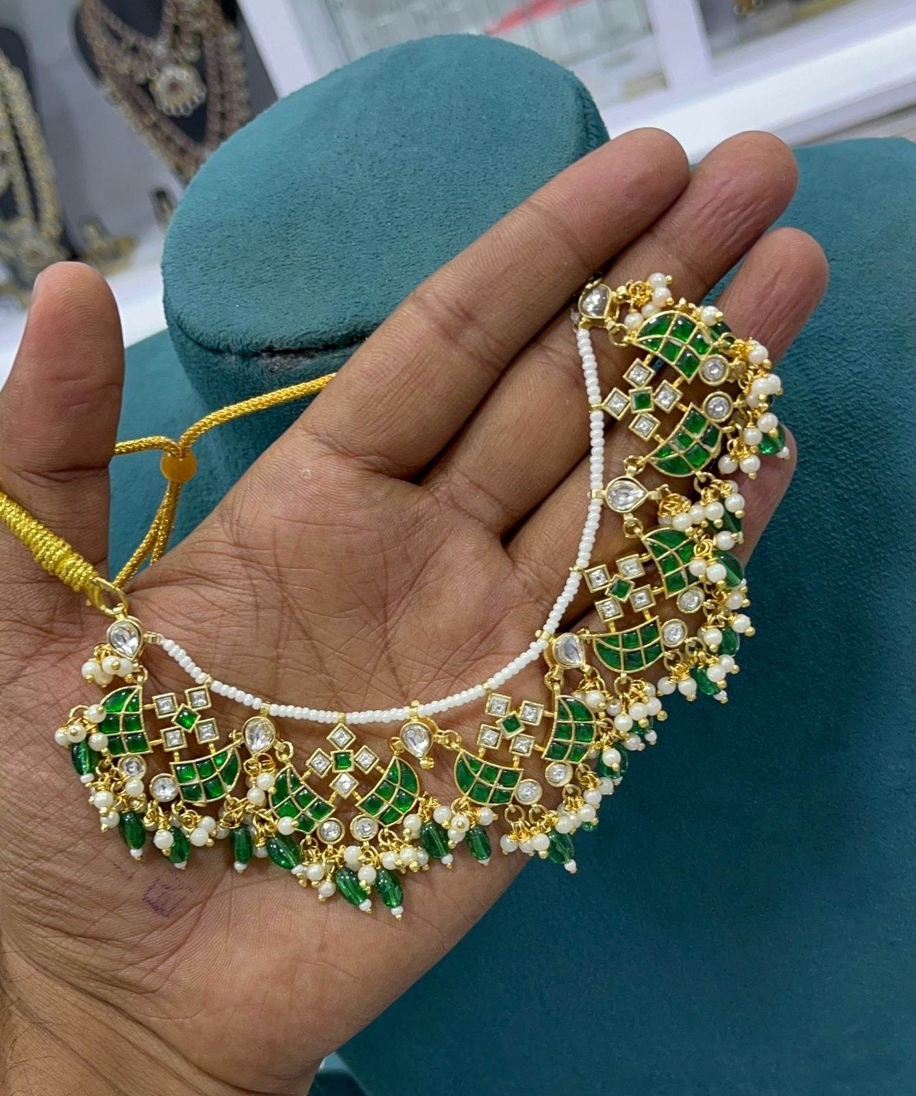 Jaadu Kundan Stones Necklace