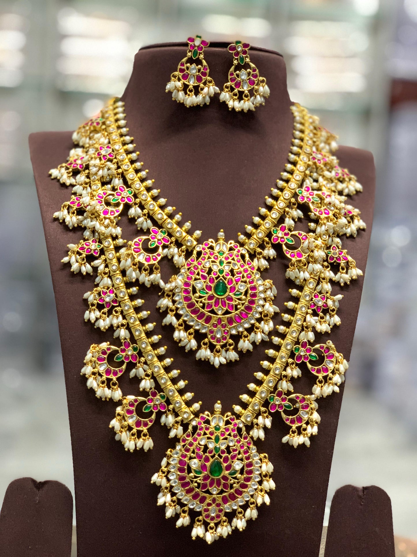 Jaadu Kundan Stones with Rice Pearls Bridal Combo Set