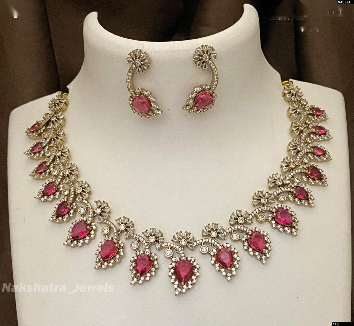 Victorian Polish AD Stones Necklace