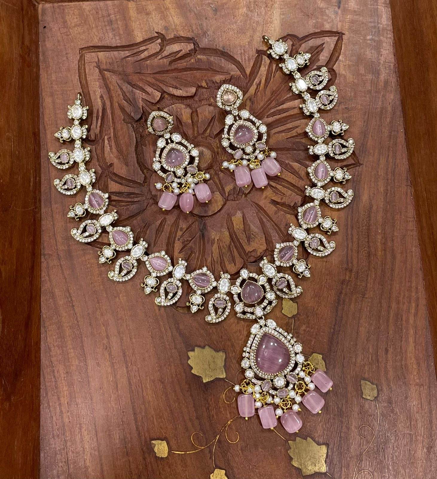 Victorian Polish with Moissanite Stones Necklace - Nakshatra Jewels