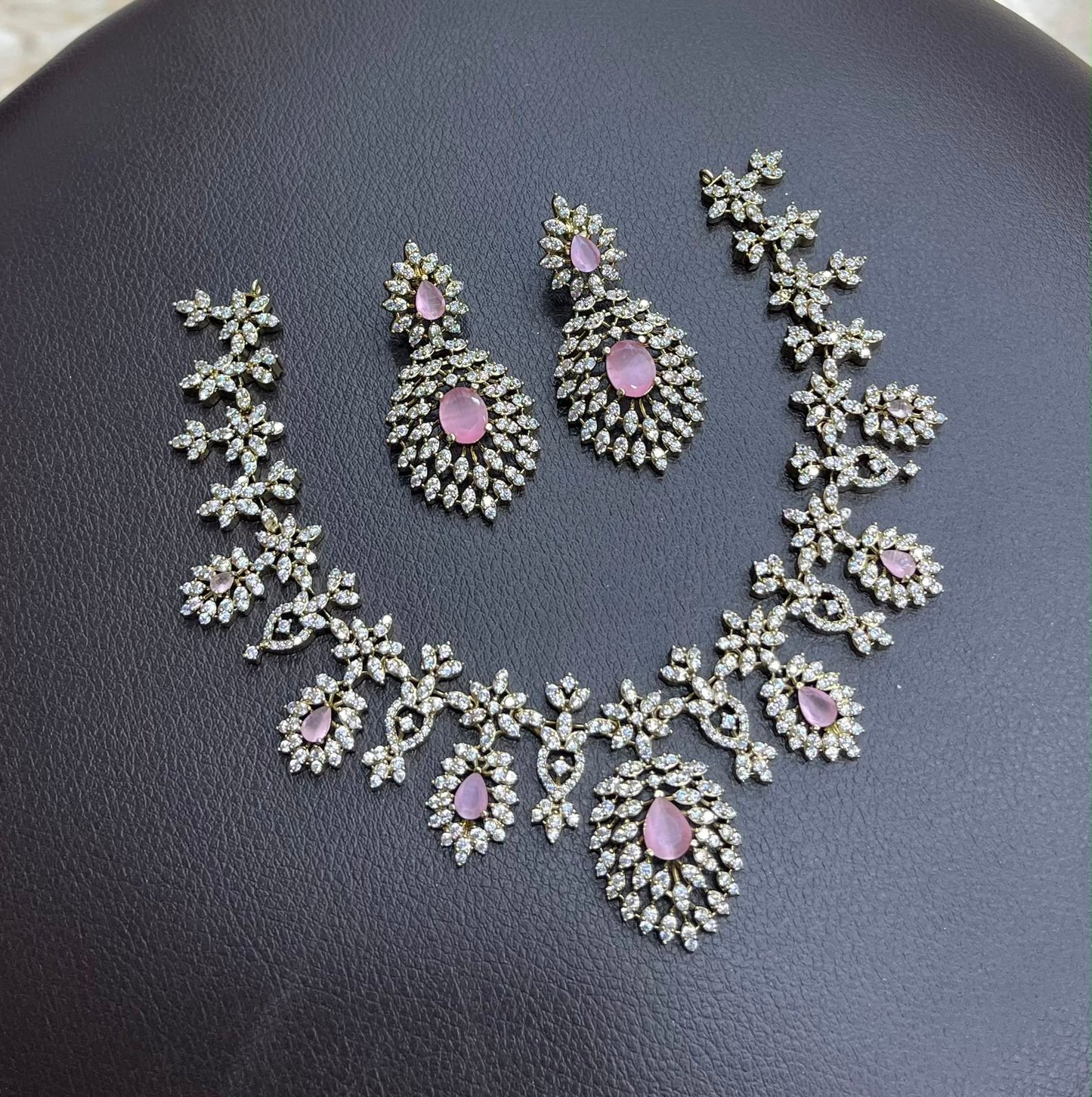 AD Stones Necklace (Silver Polish)