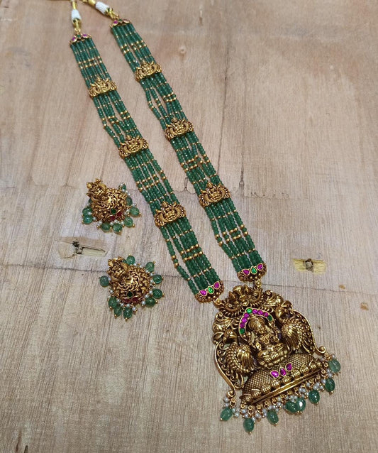 Nakshi Work Pendent with Beads and Kundan Stones Haram
