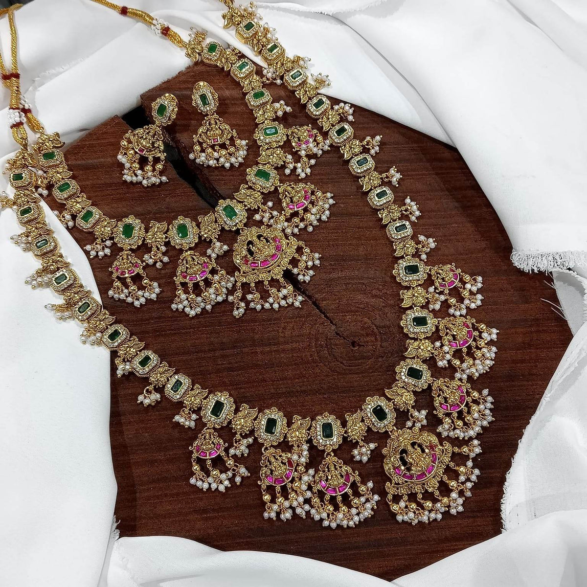 Nakshi Work with Jaadu Kundan Stones Bridal Combo