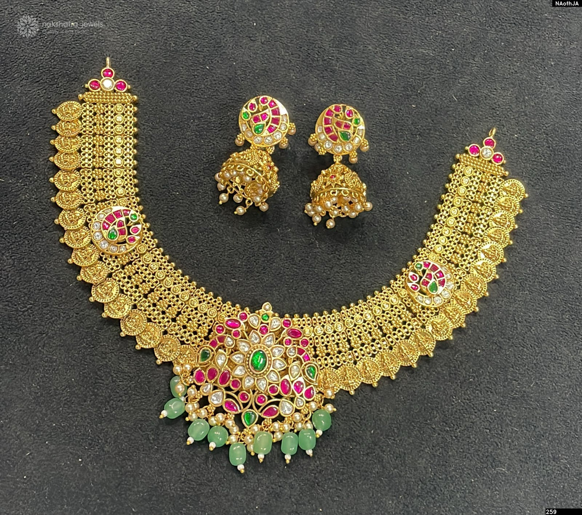 Nakshi Work Kasu Neckalce with Kundan Stone Pendent