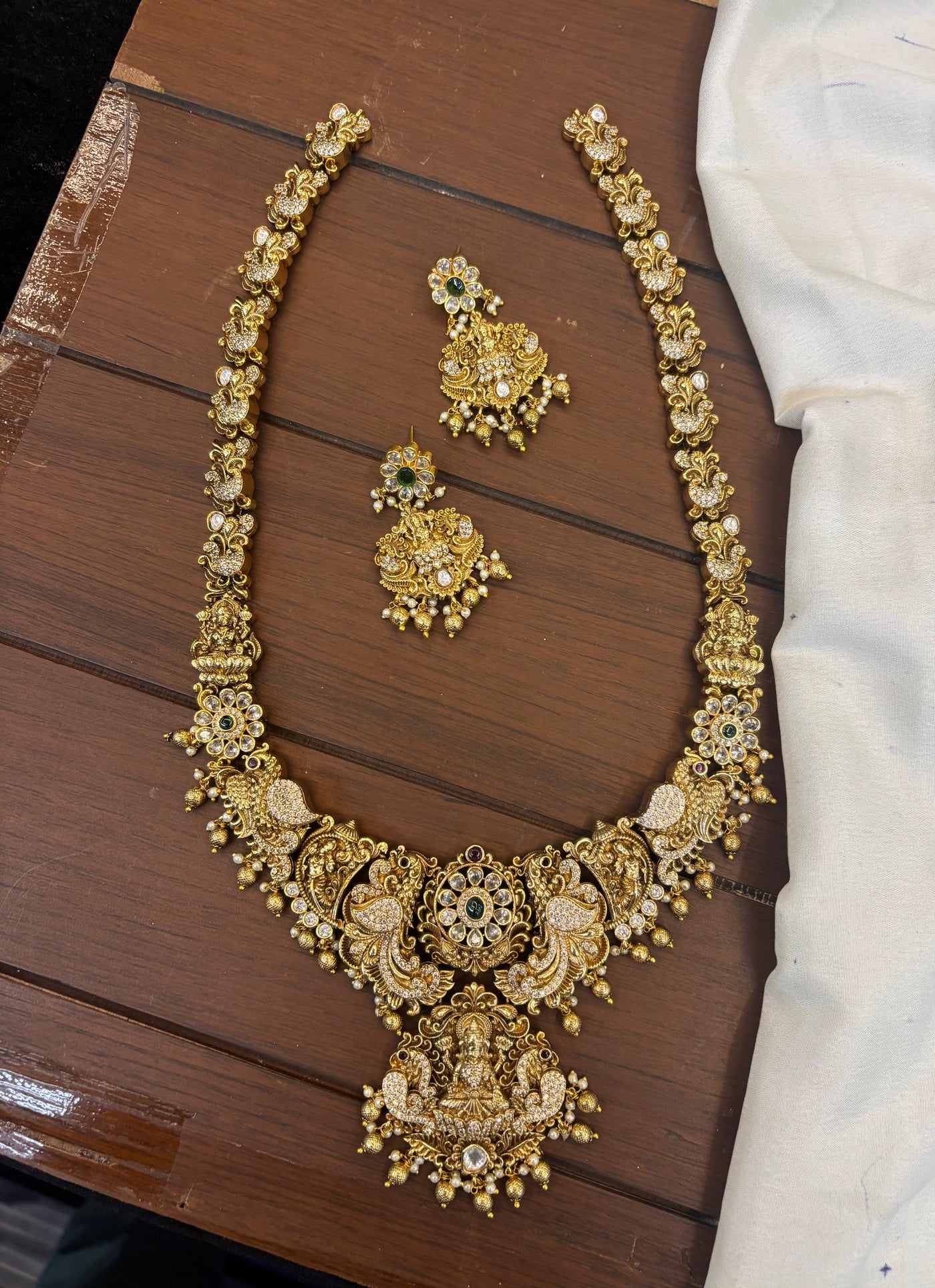 Nakshi Work with Kempu Stones Bridal Necklace