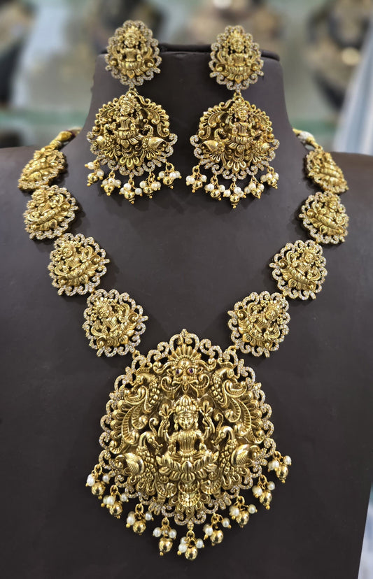 Nakshi Work with Kempu Stones Bridal Necklace