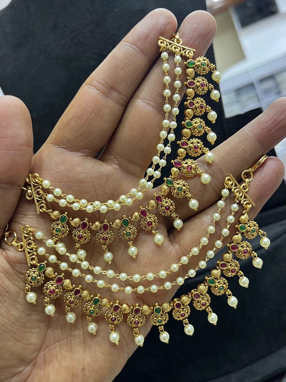 Premium Matt with Kempu Stones Ear Chains