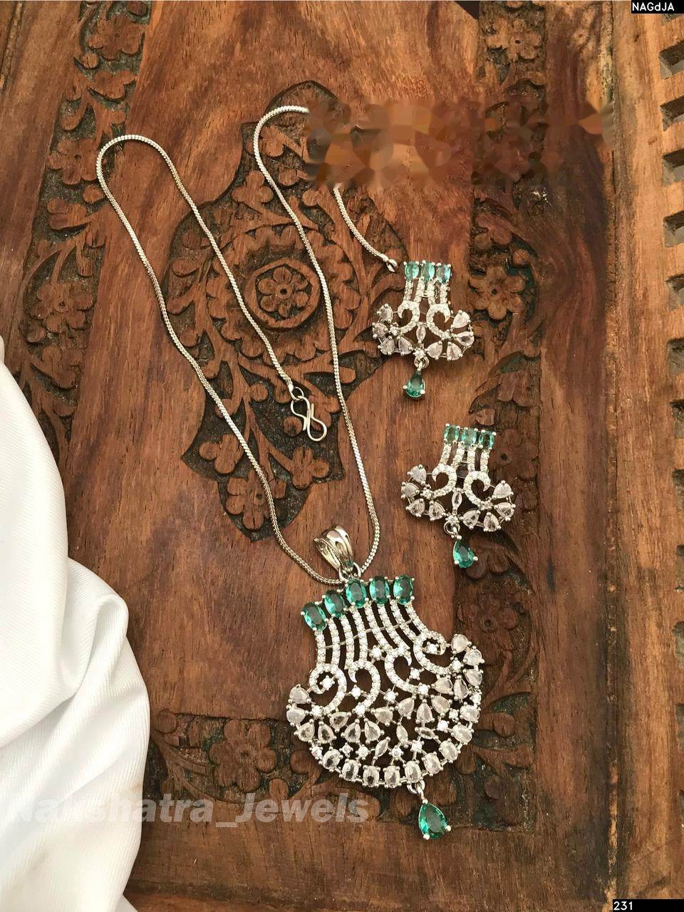 AD Stones Pendent Set with Chain