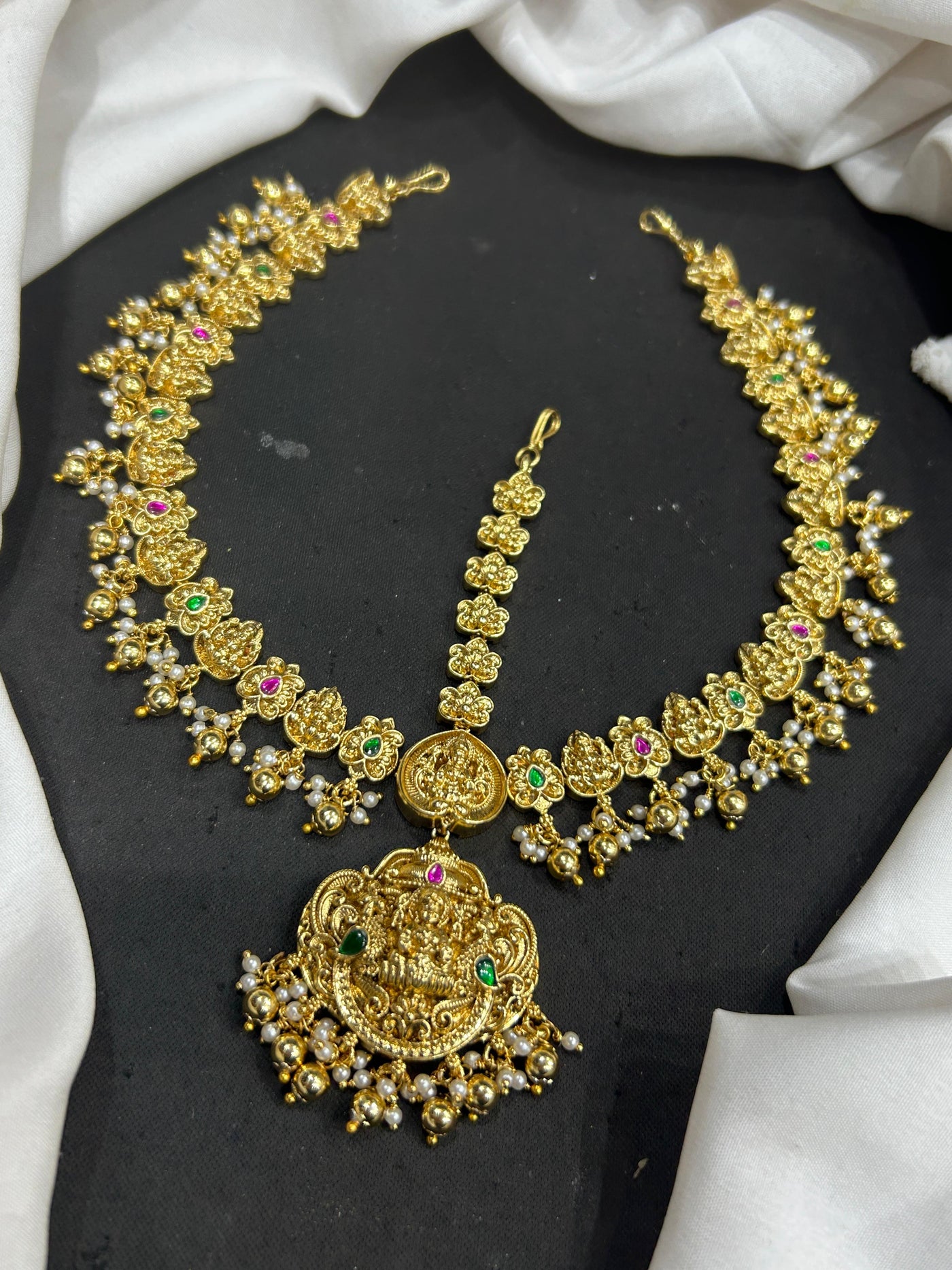 Nakshi work with Kundan Stones Head Set