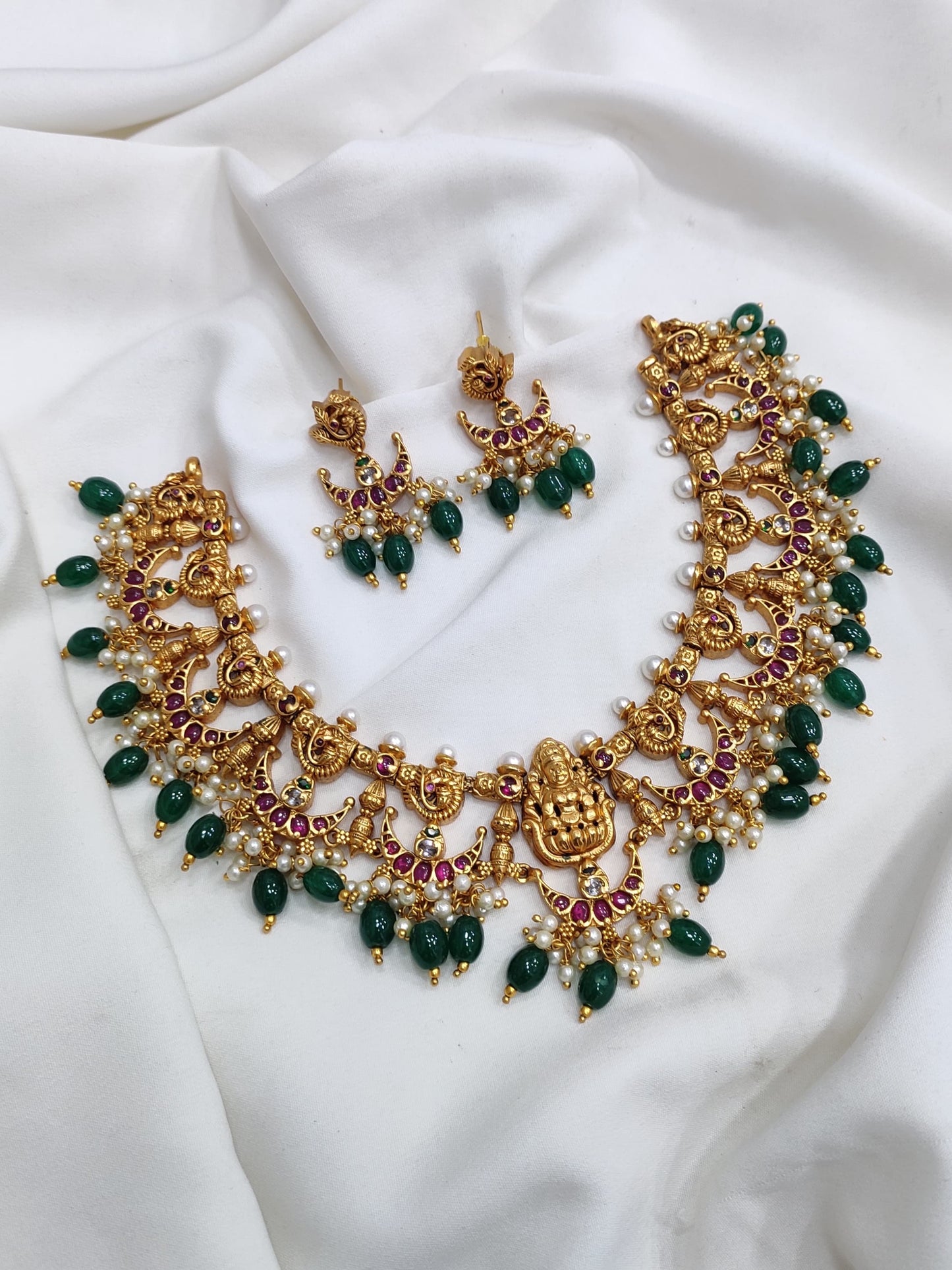 Nagasi Work with Kempu Stones Bridal Necklace