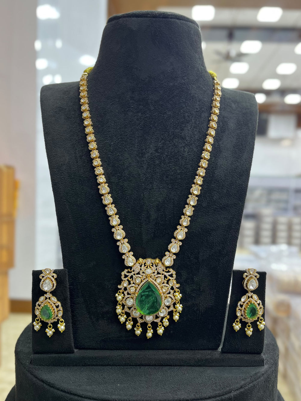 Mossianite with AD Stones Haram