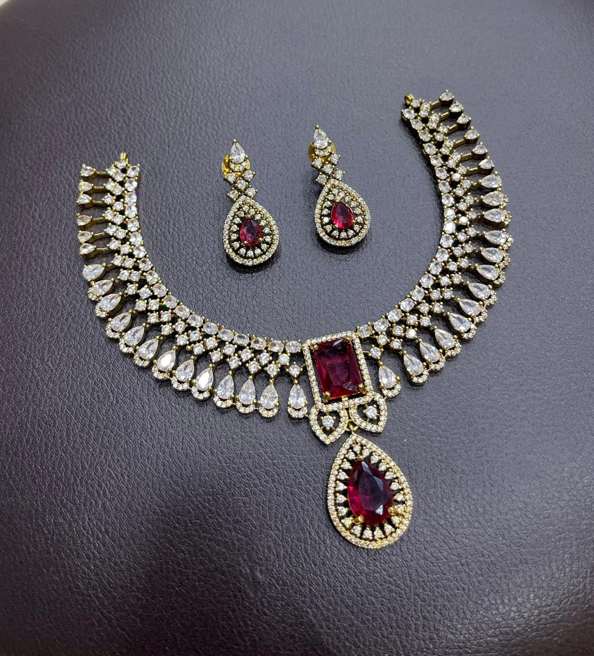Victorian Polish AD Stones Necklace