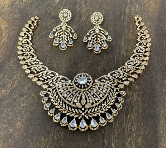 Victorian Polish with AD Stones Neck Set
