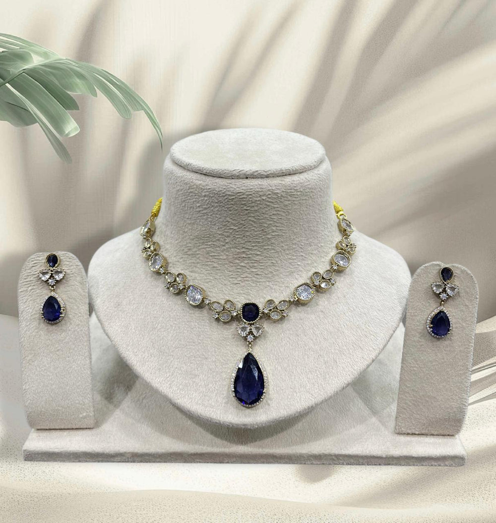 AD Stones Neckset