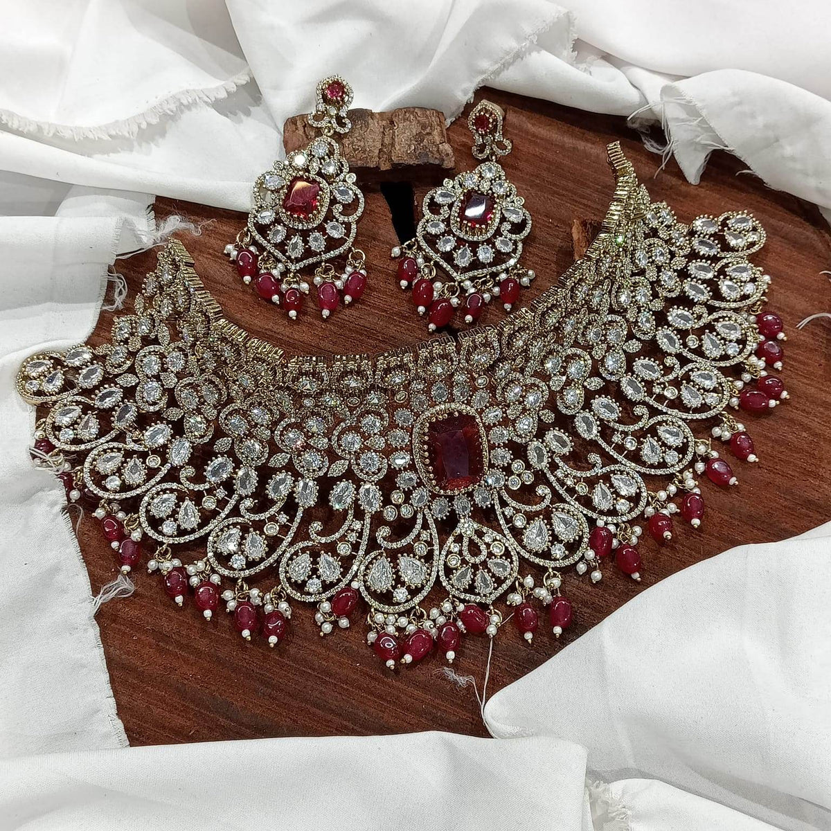 Victorian Polish with Moissanite Stones Bridal Choker