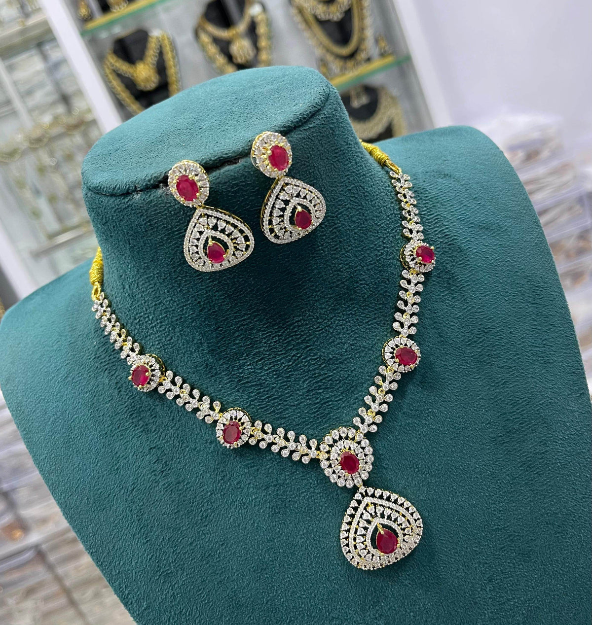 American Diamond Stones Necklace
