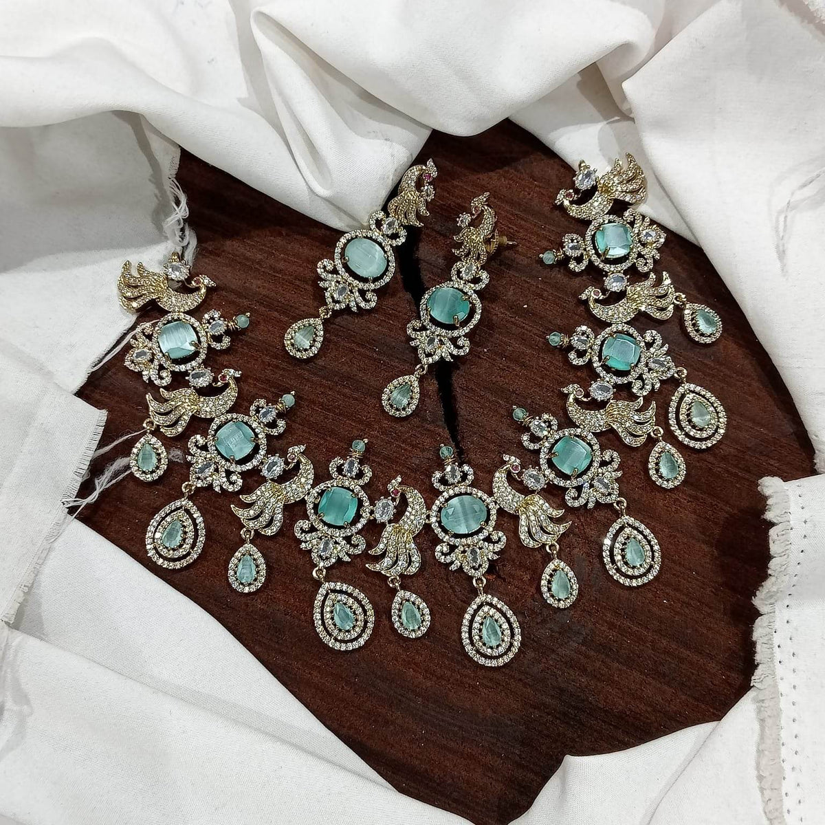 Victorian Polish with AD Stones Necklace