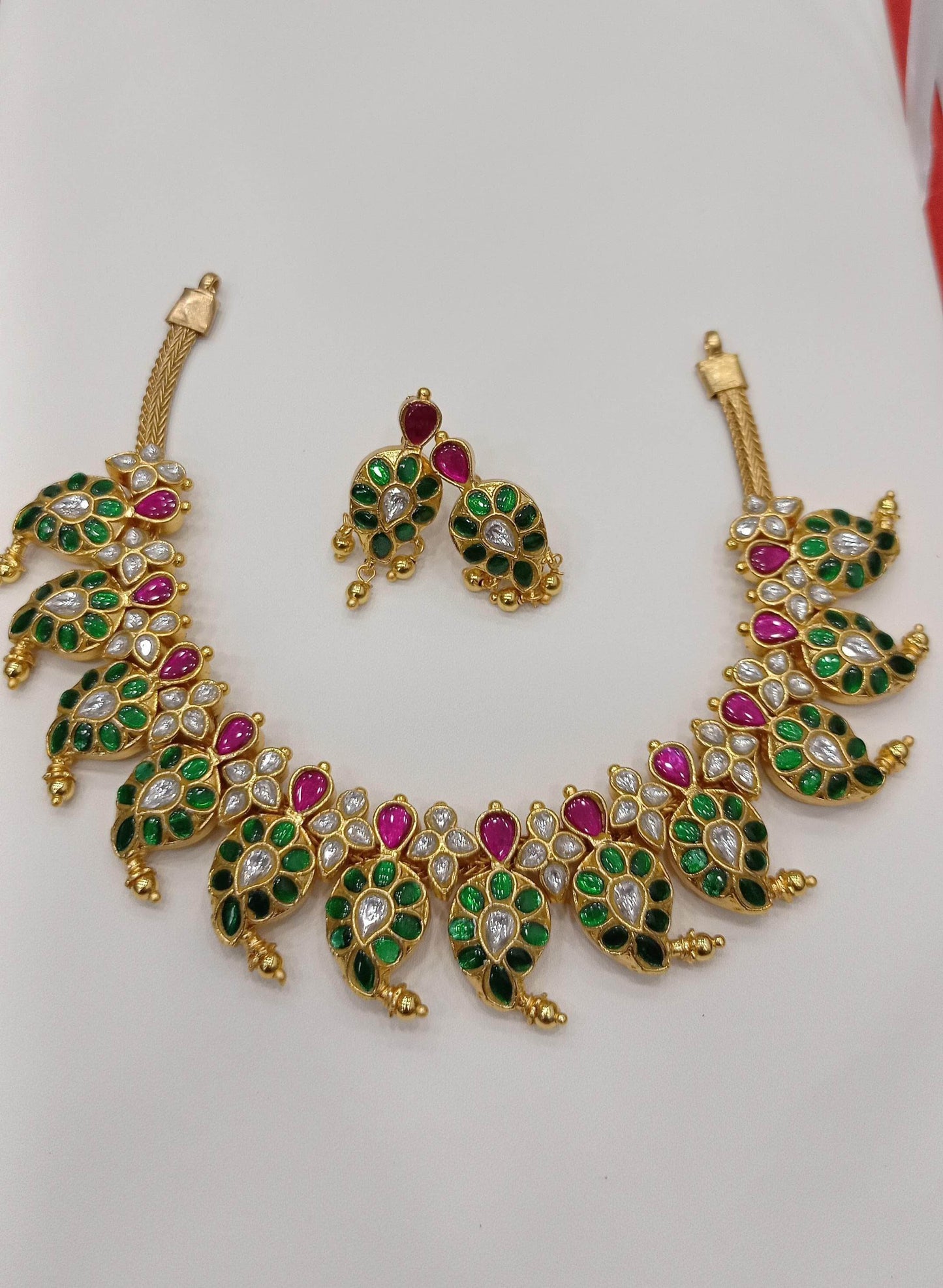 Jaadu Kundan Stones Bridal Necklace - Nakshatra Jewels