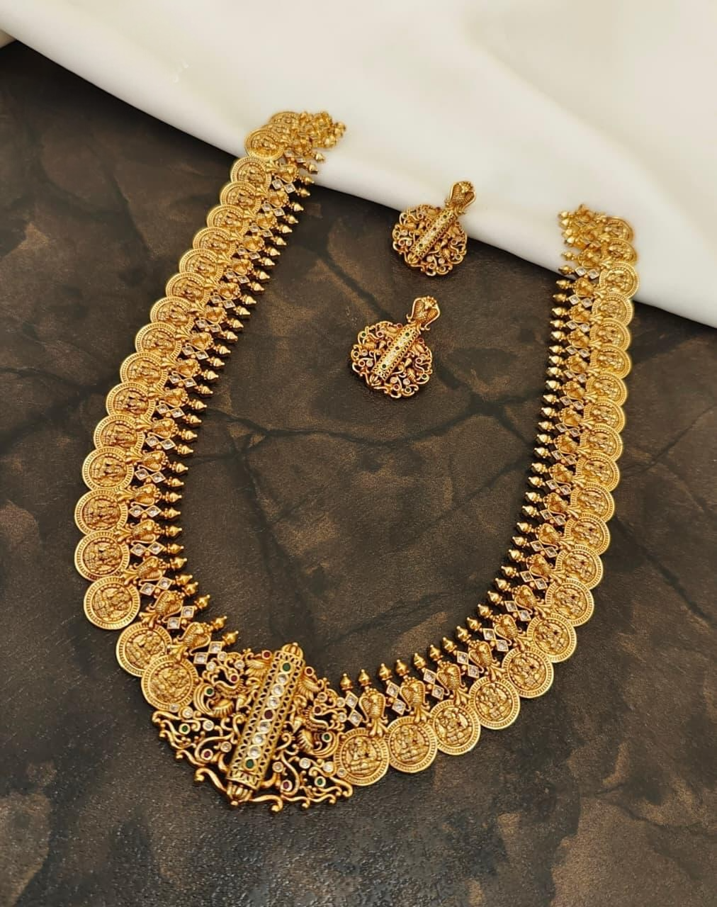 Nakshi Work with Kempu Stones Bridal Kaasu Haram