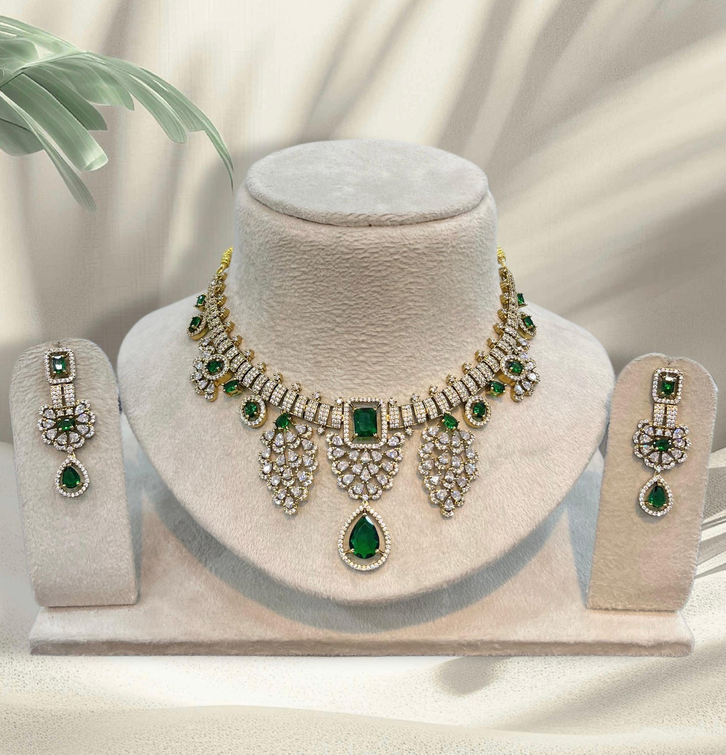 Victorian Polish AD Stones Necklace