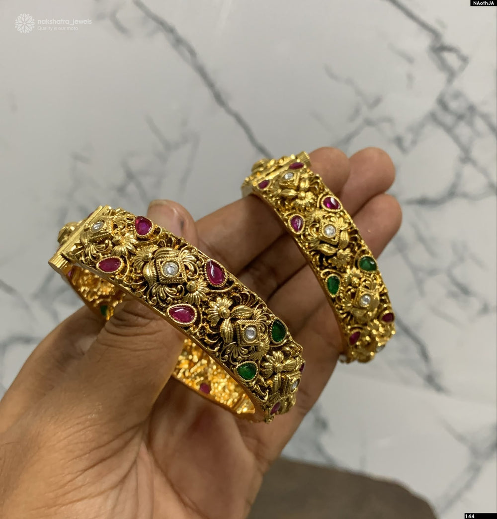 Nakshi Work with Kempu Stones Bangles (Openable)