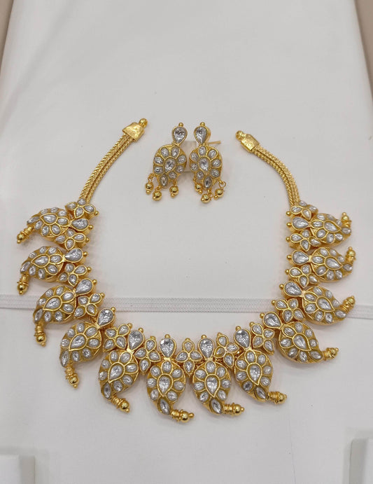 Jaadu Kundan Stones Bridal Necklace - Nakshatra Jewels