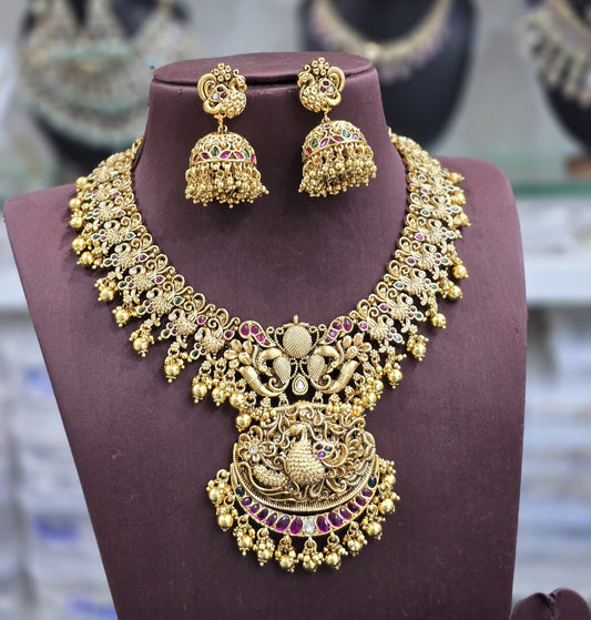 Premium Matt with Kempu Stones Necklace