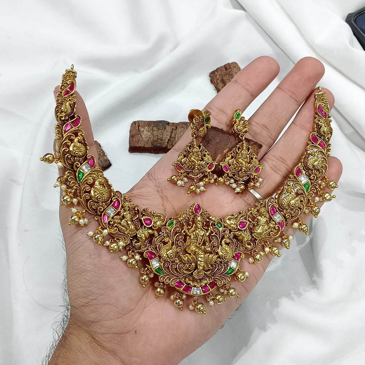 Nakshi Work with Kundan Stones Bridal Necklace