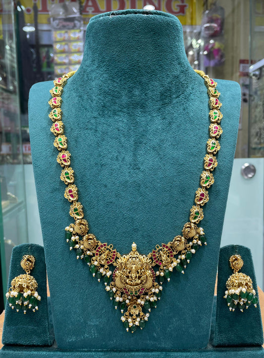 Nakshi Work with Jaadu Kundan Stones Bridal Haram