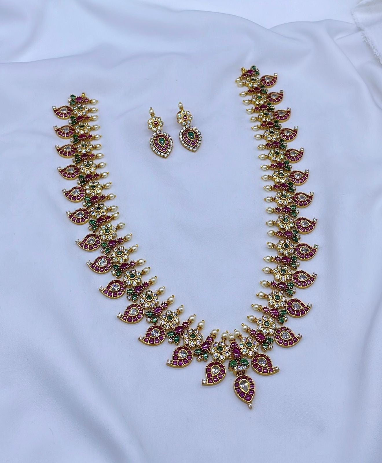 Nakshi work with Kempu Stones Bridal Haram (Changeable Pendent)