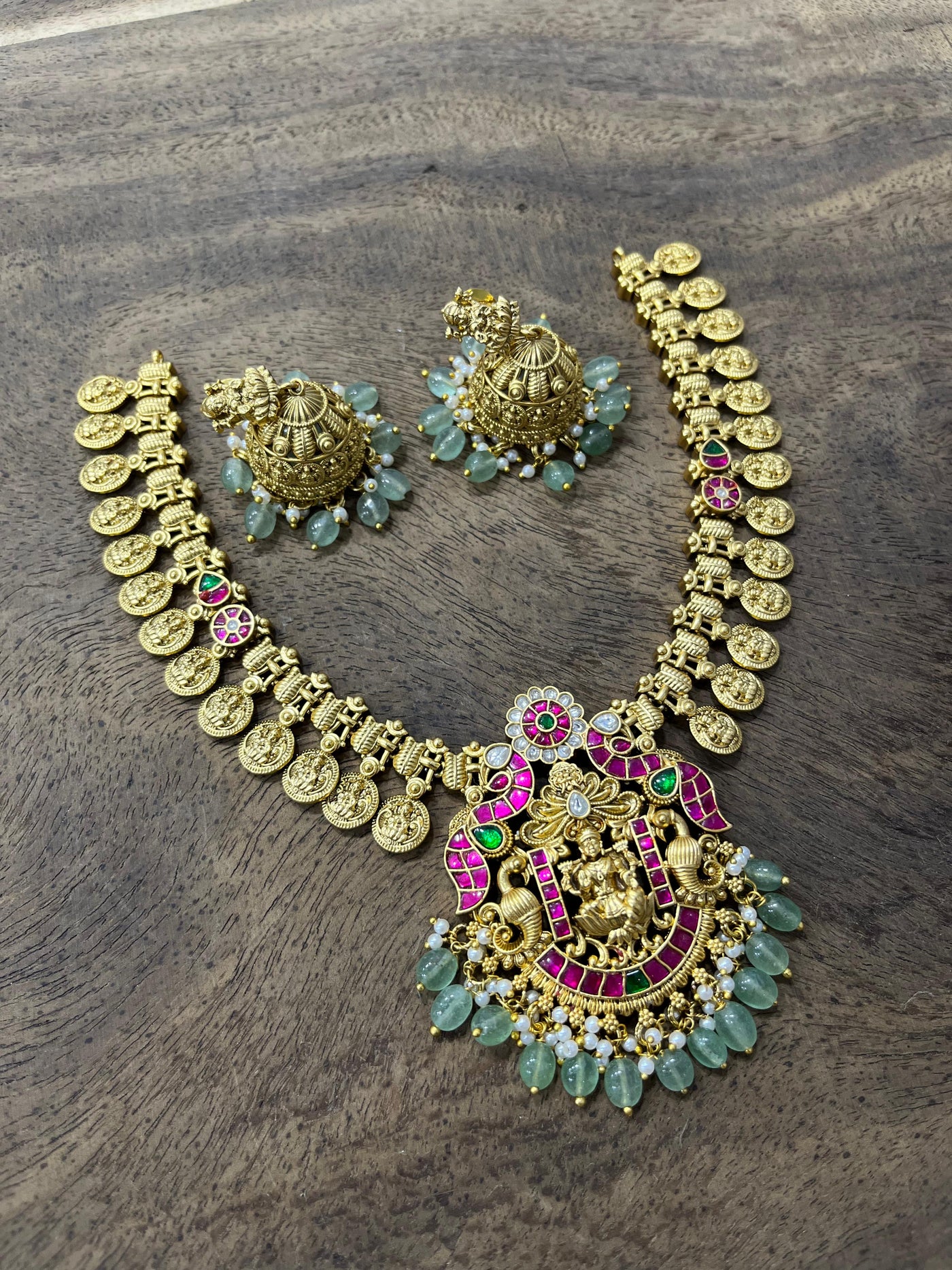 Nagasi work with Kundan Stones Bridal Kaasu Necklace