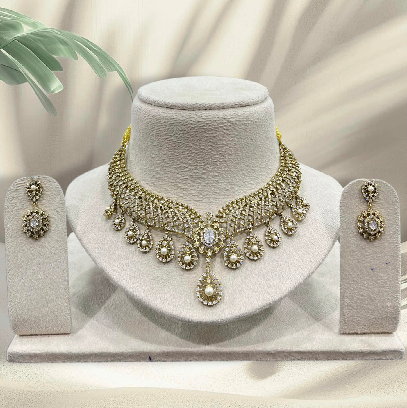 Victorian Polish AD Stones Necklace