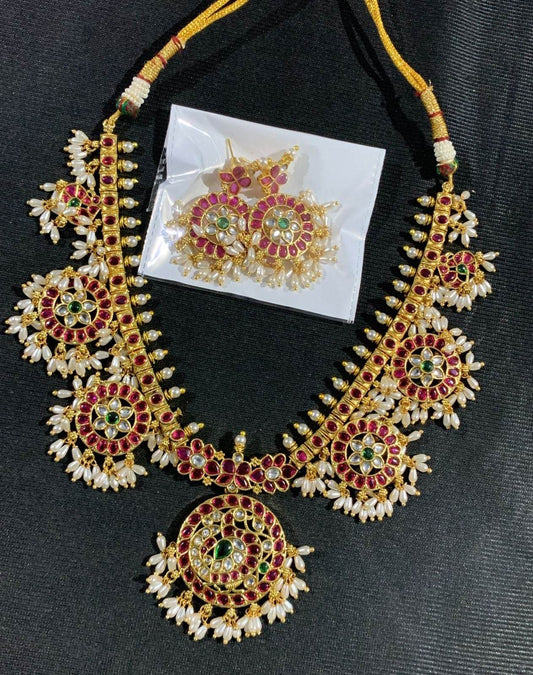 Kundan Stones With Guttapusal Bridal Necklace - Nakshatra Jewels