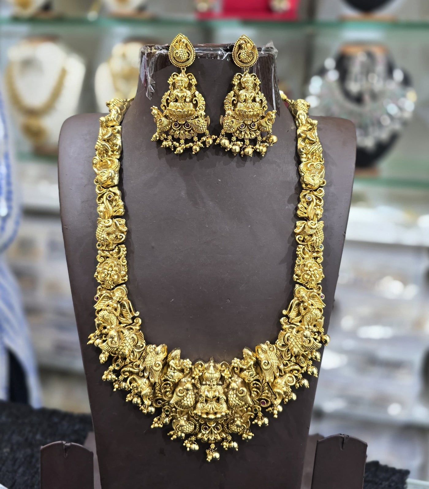 Nakshi work with AD Stones Bridal Haram