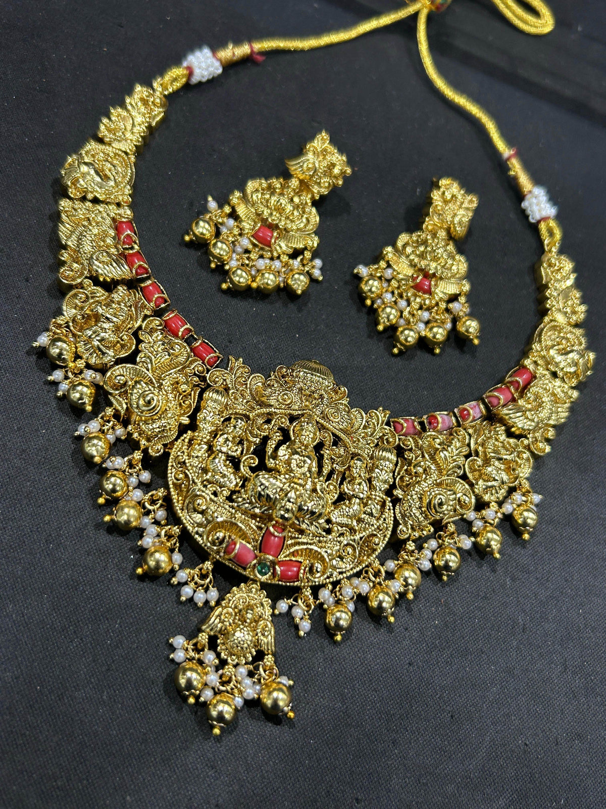 Nakshi Work with Kempu Stones Bridal Necklace