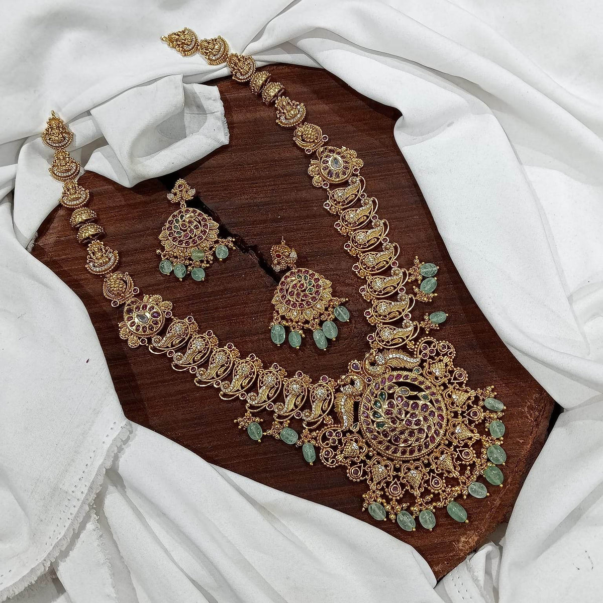 Nakshi Work with Kempu Stones Bridal Haram