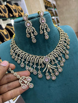 Victorian Polish AD Stones Neck Set