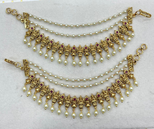 Premium Matt with Kempu Stone Ear Chains