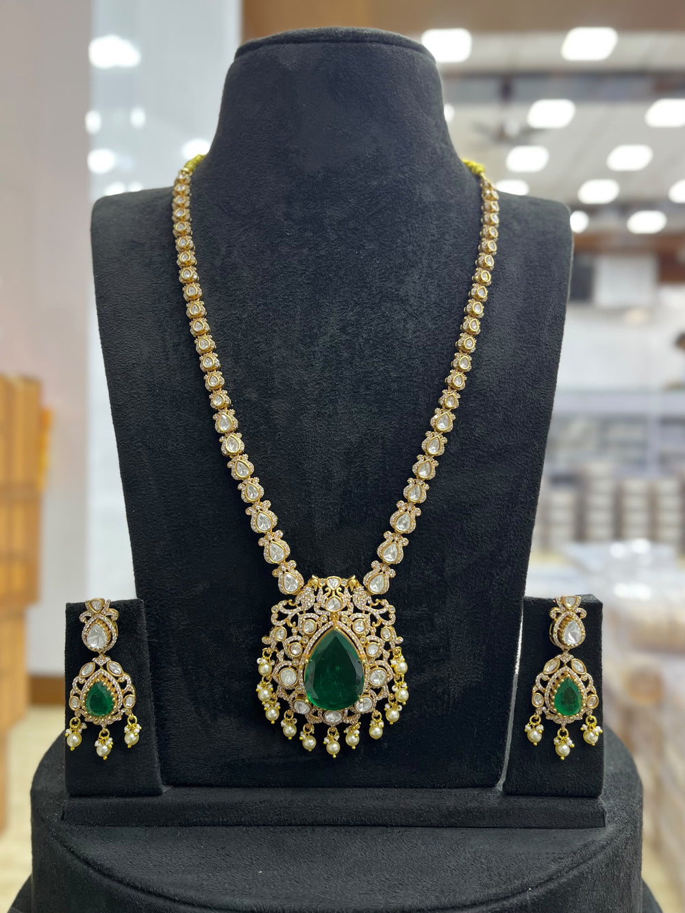 Mossianite with AD Stones Haram