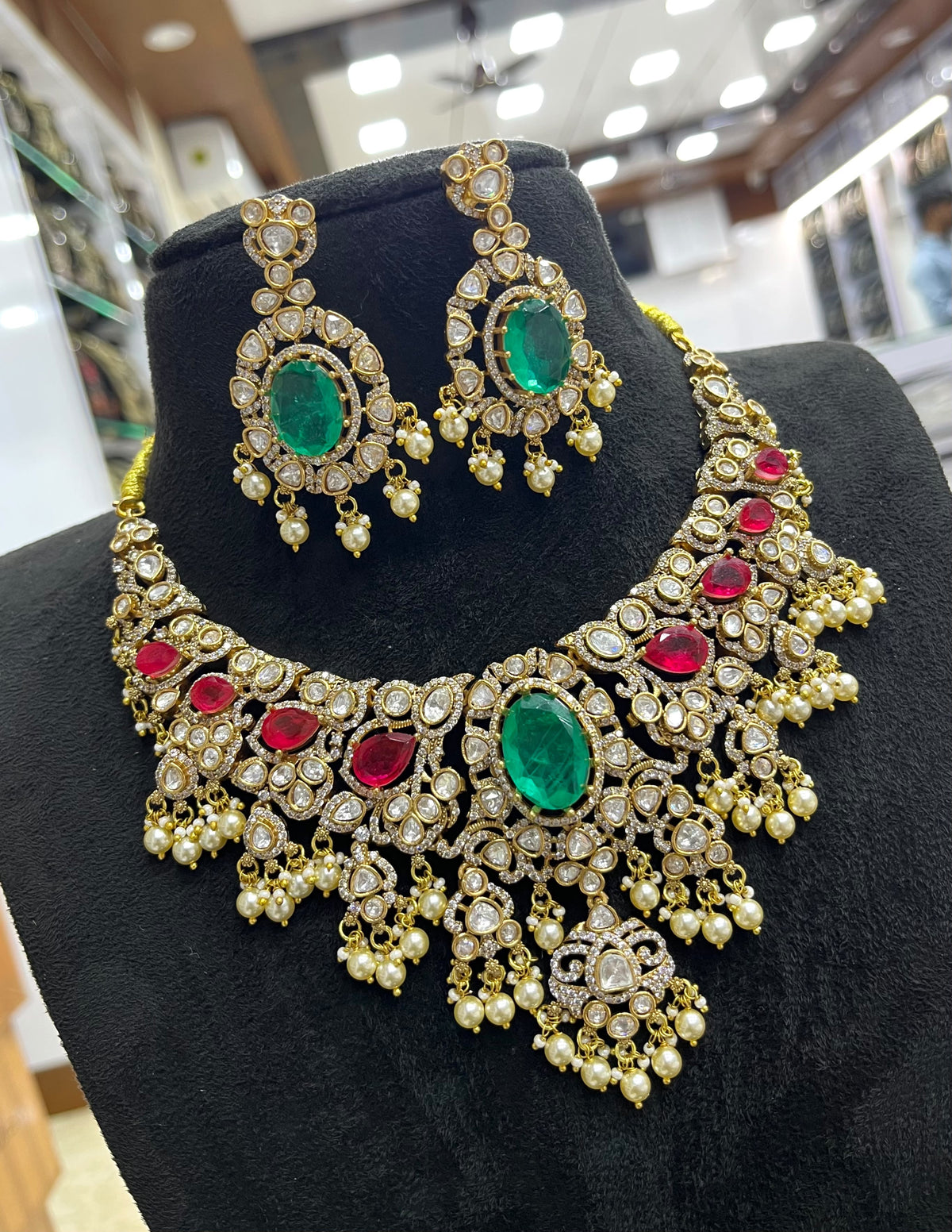 Mossianite with AD Stones Bridal Neck Set