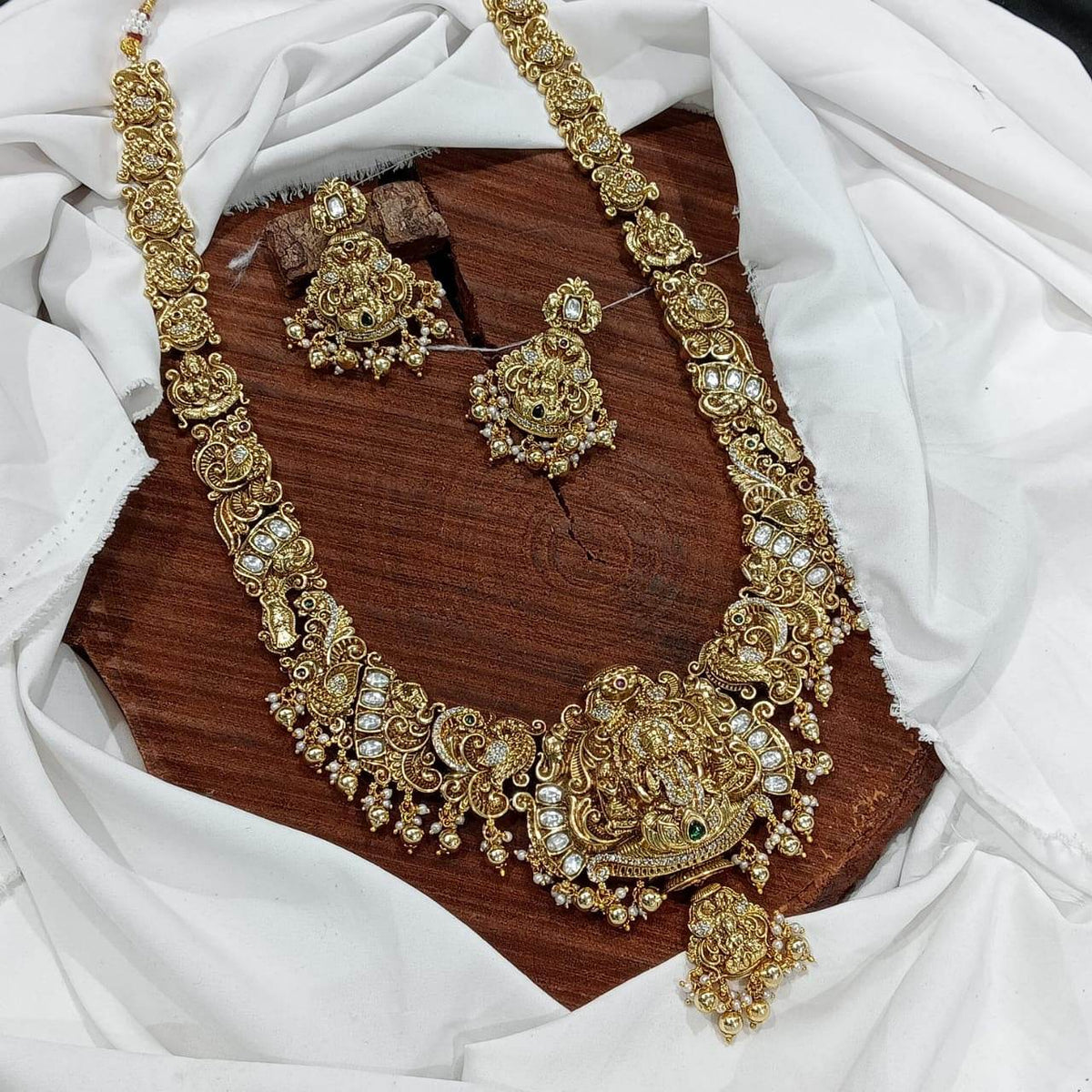 Nakshi Work with AD Stones Bridal Haram