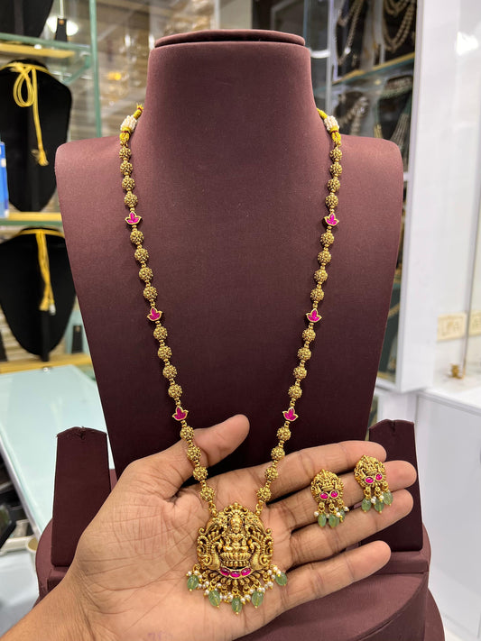 Nakshi Work with Kundan Stones Haram