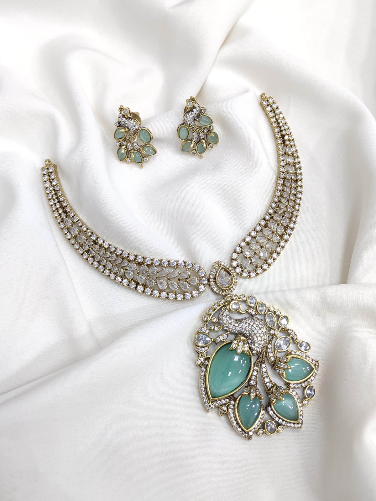 Victorian Polish with AD Stones Necklace
